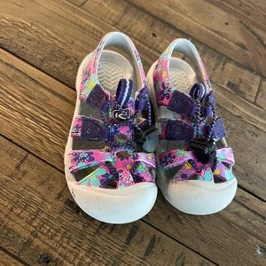 Keen Toddler Sandals (size 6 toddler)